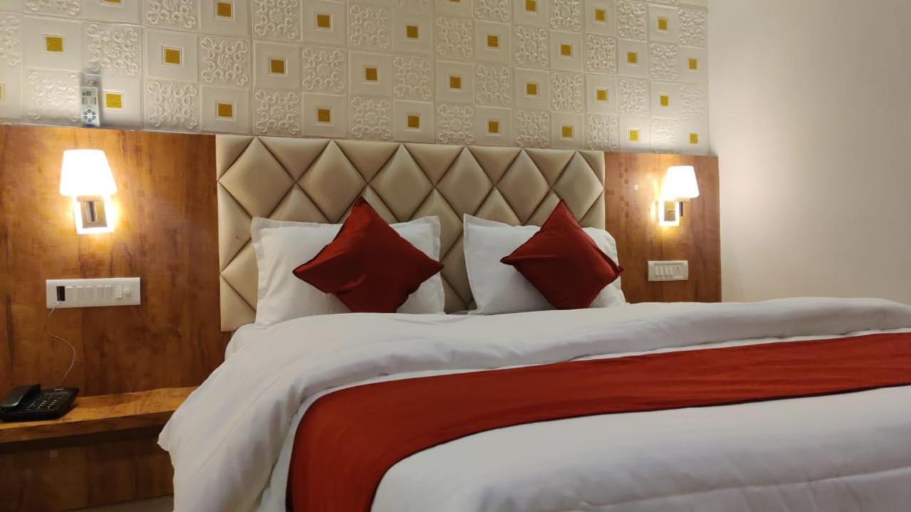 Hotel Relax Bhopal Exterior photo